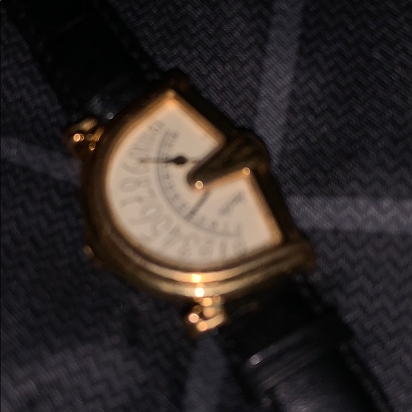Men’s Watch - Picture 2 of 4
